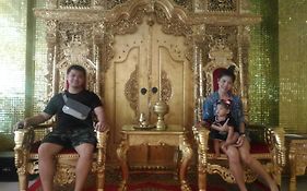Nakaraj Princess Chiang Rai - Walking Street